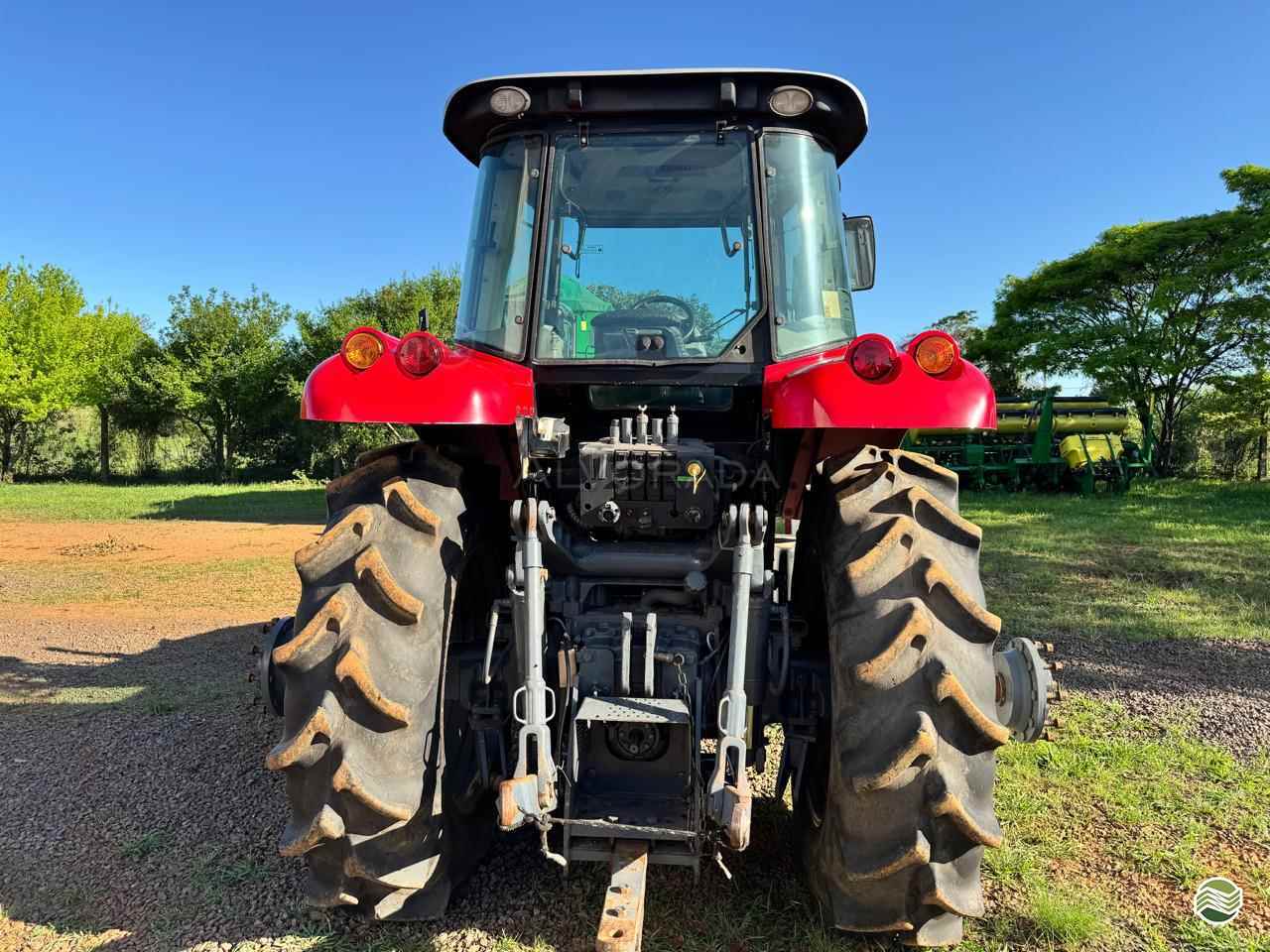 TRATOR MASSEY FERGUSON MF 7390 Tração 4x4 Alvorada - John Deere SAO BORJA RIO GRANDE DO SUL RS